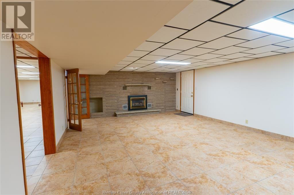 408 MERSEA RD 3 Image 29