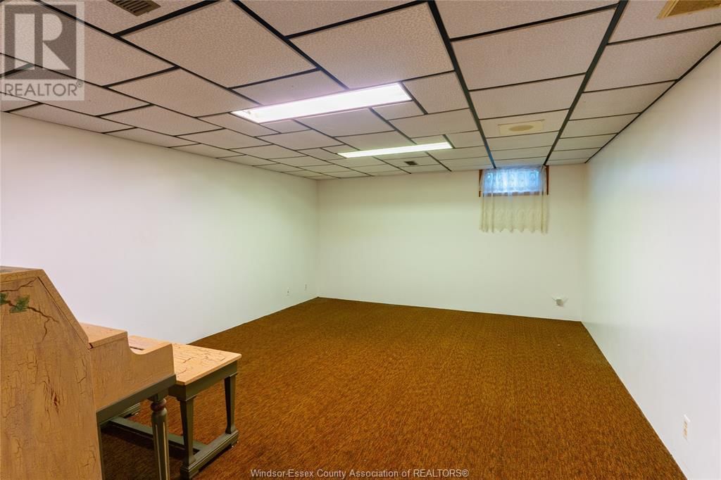 408 MERSEA RD 3 Image 36