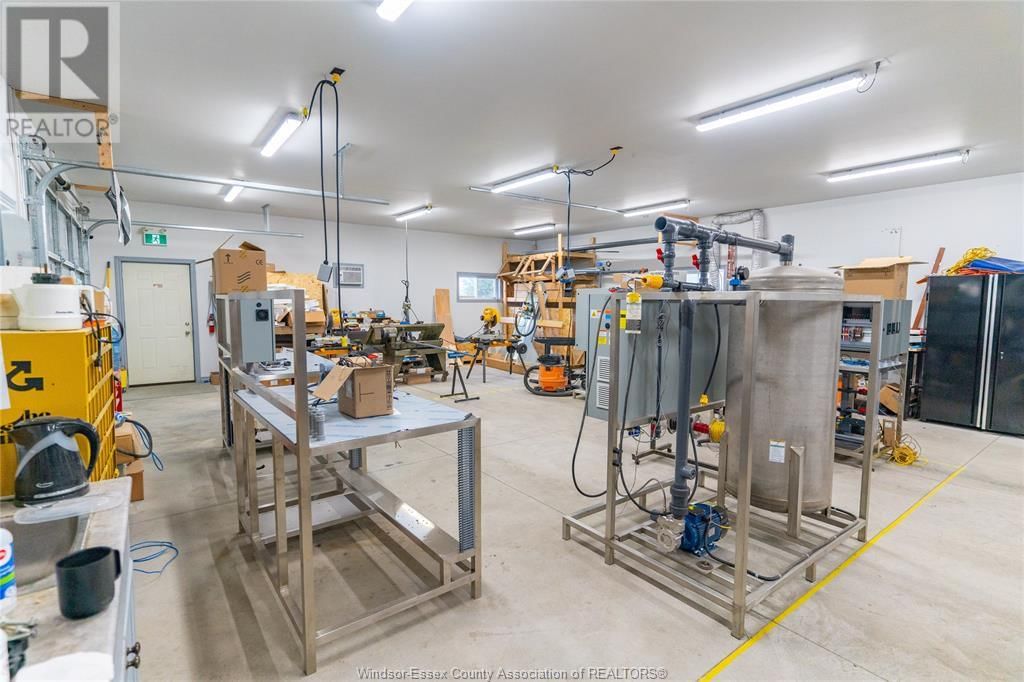 408 MERSEA RD 3 Image 41