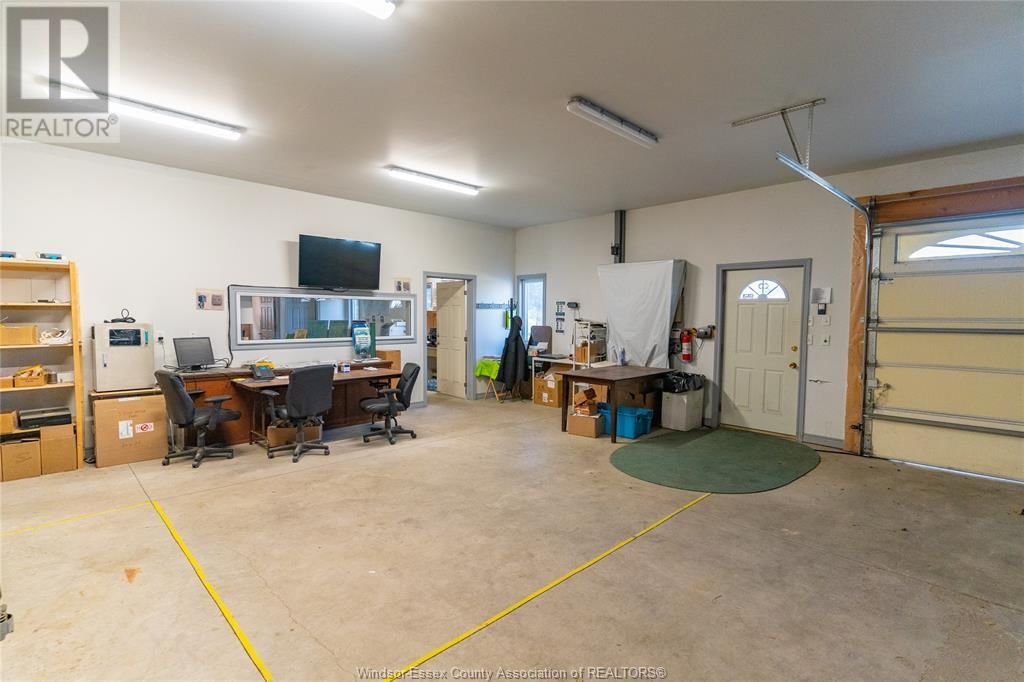408 MERSEA RD 3 Image 43