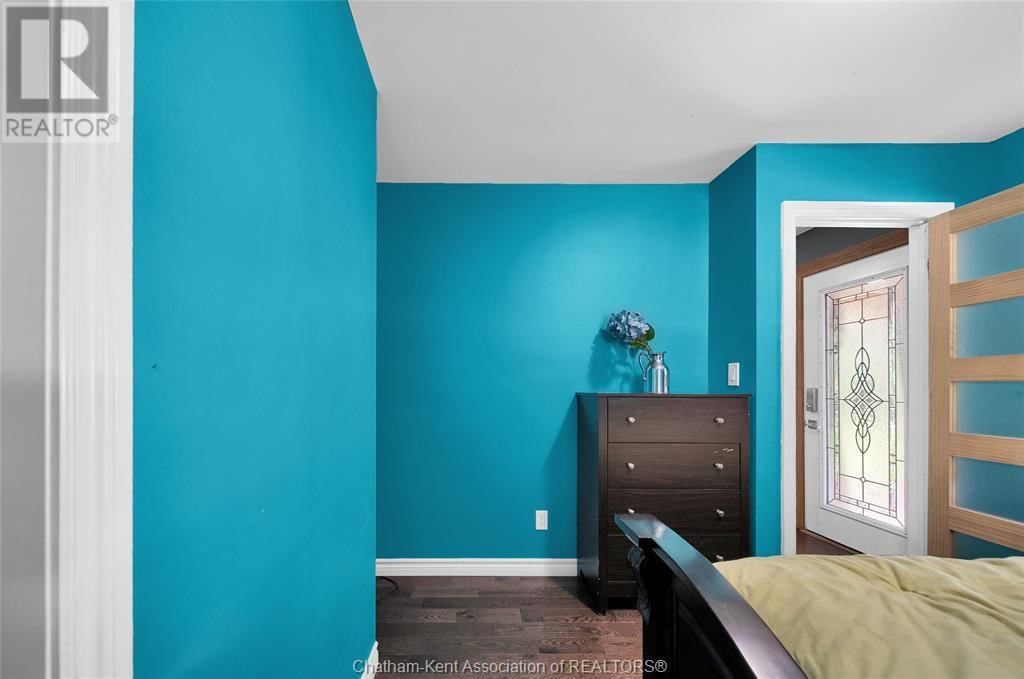 943 MARINERS ROAD Image 15