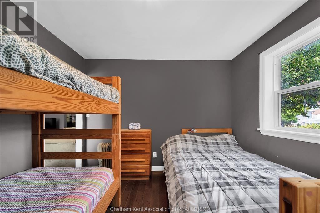 943 MARINERS ROAD Image 21