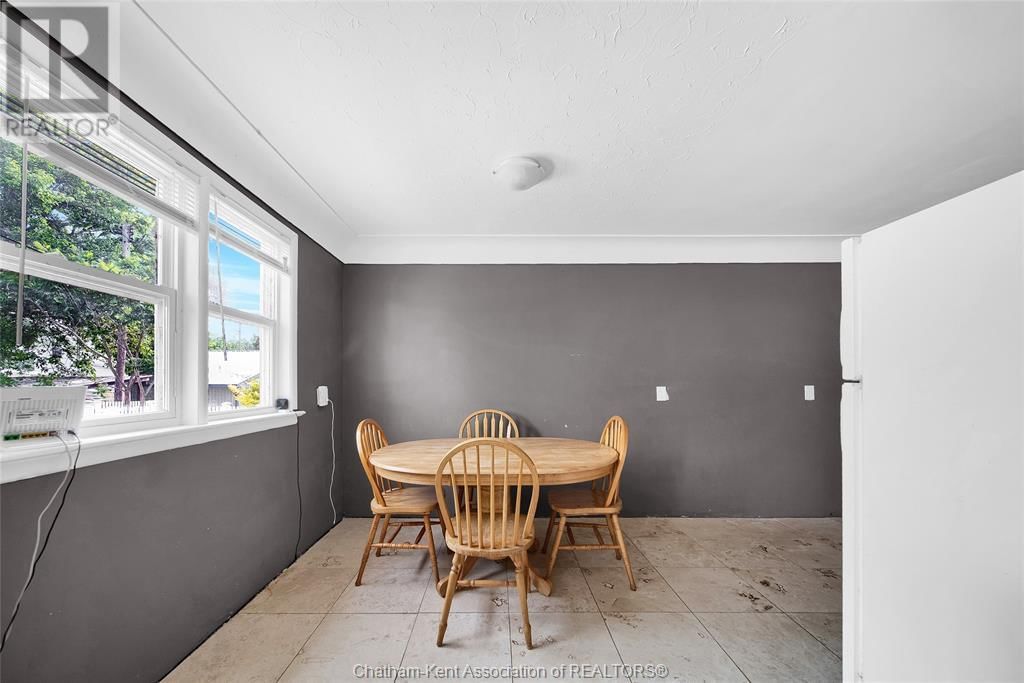 943 MARINERS ROAD Image 22