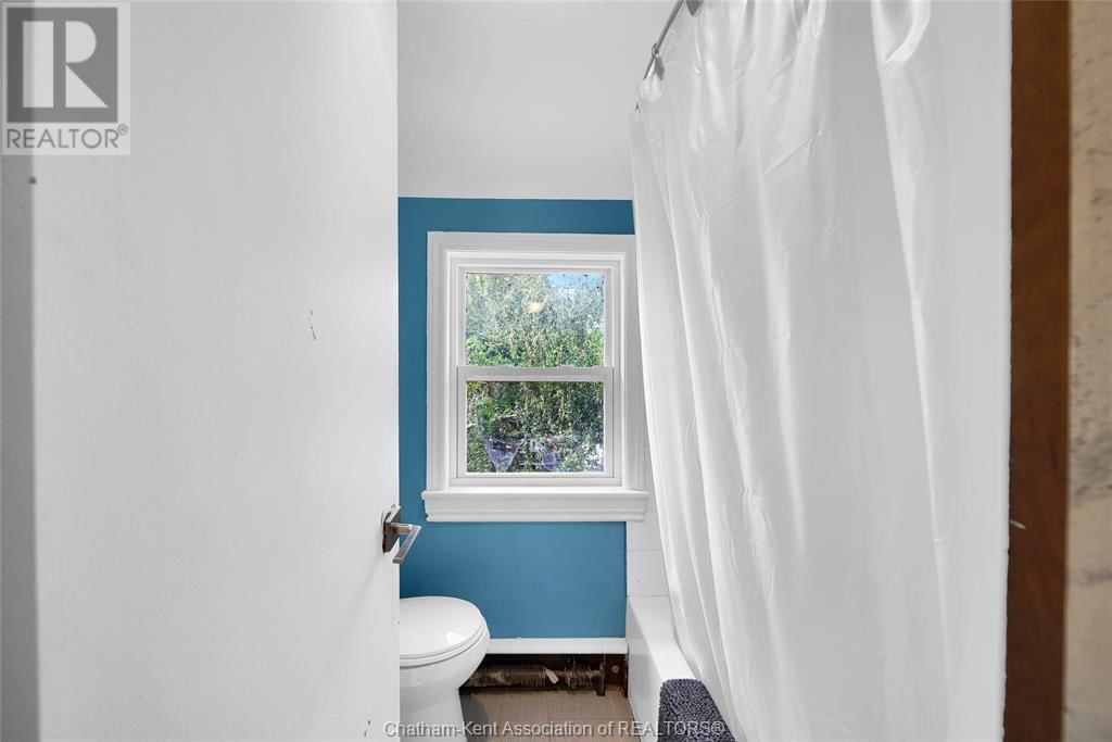 943 MARINERS ROAD Image 33