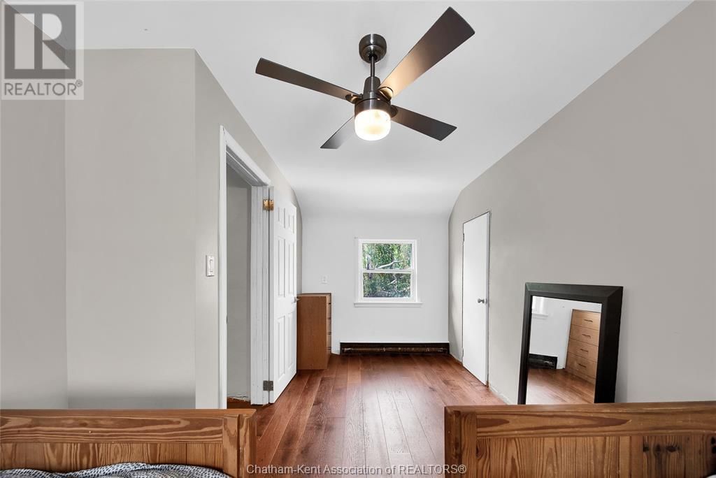 943 MARINERS ROAD Image 35