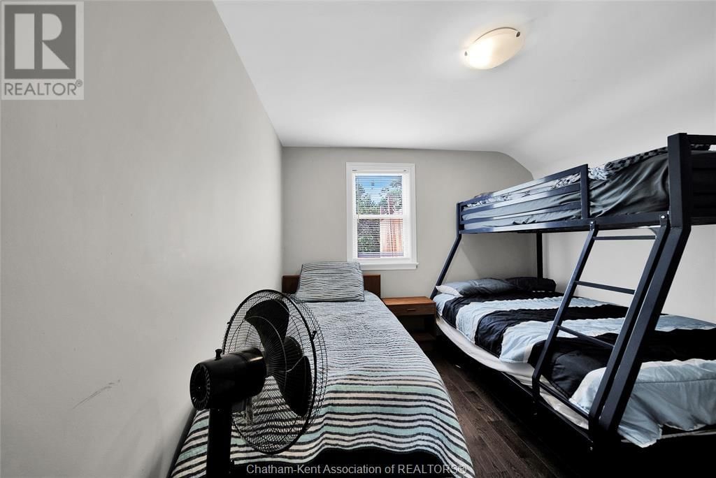 943 MARINERS ROAD Image 47