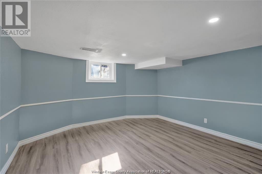 580 BRUCE Image 15