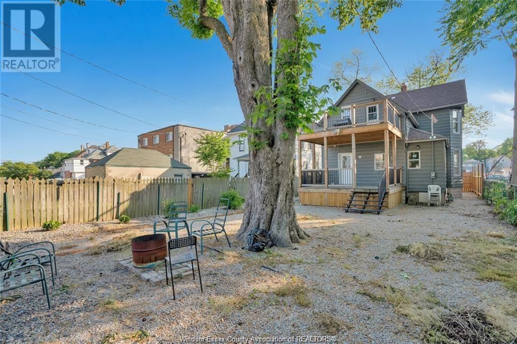 580 BRUCE Image 17