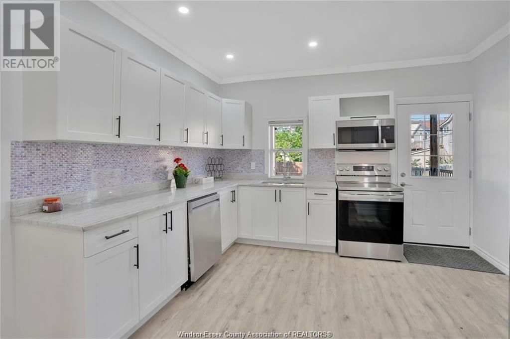 580 BRUCE Image 6