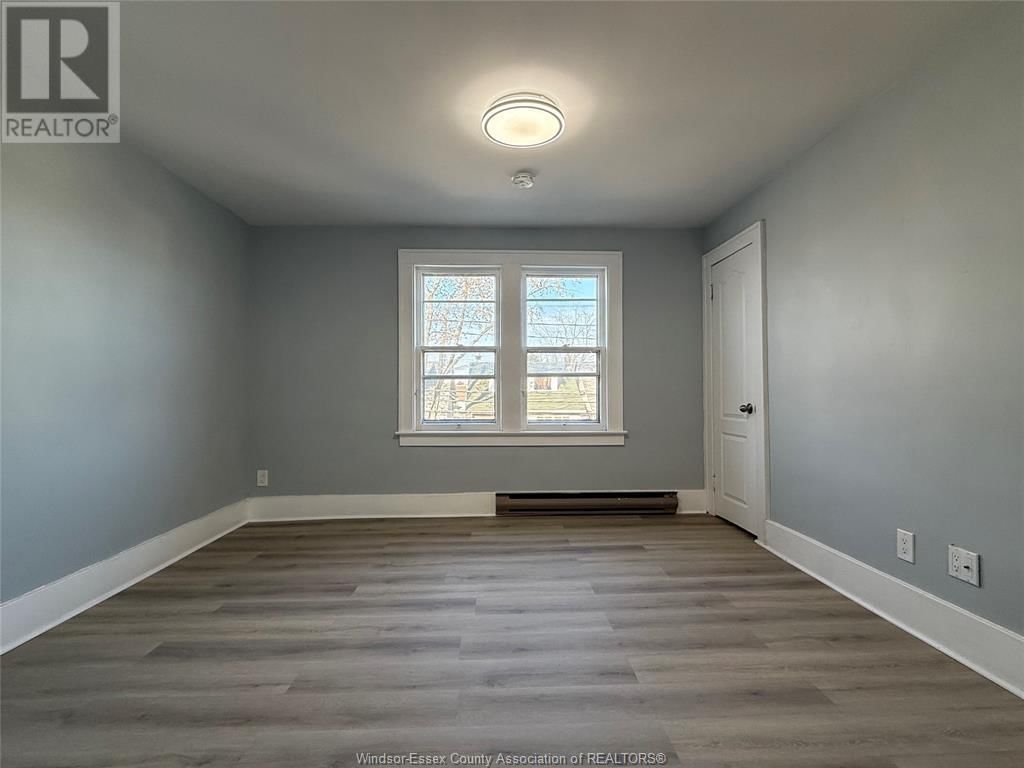 1285 DUFFERIN PLACE Image 16