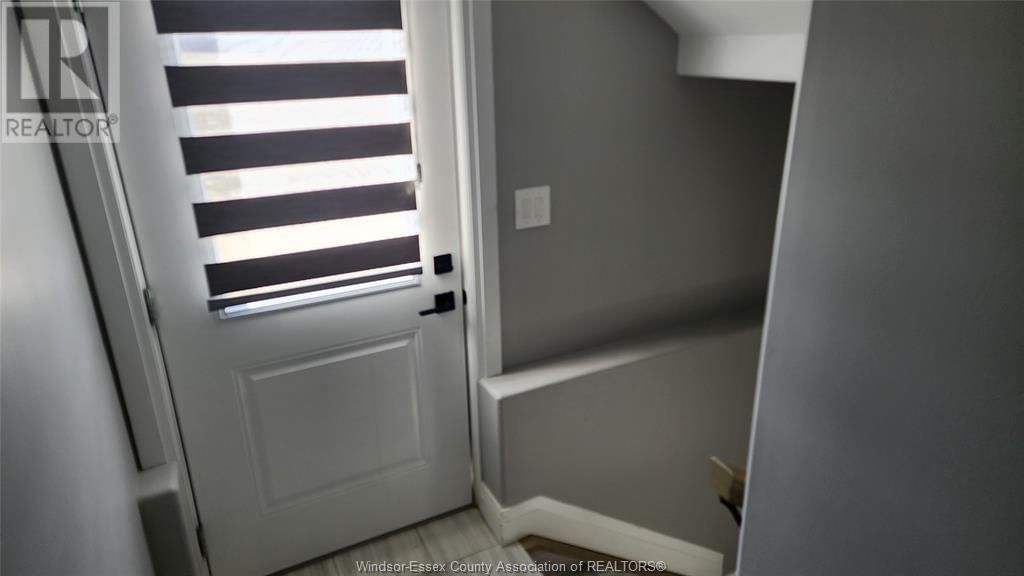 Lower - 4416 BELMONT AVENUE Image 12