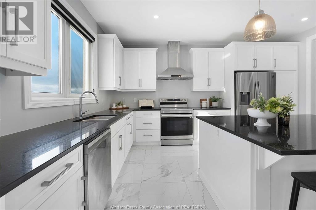 217 COWAN Image 16