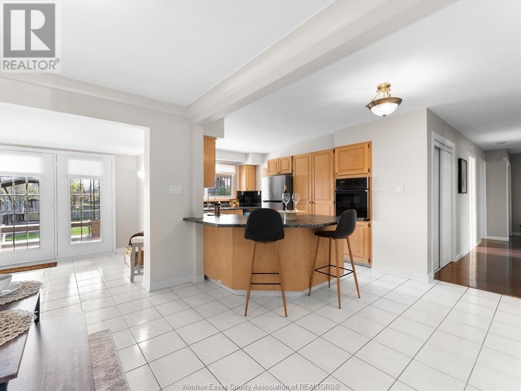 1745 RANDOLPH Image 13