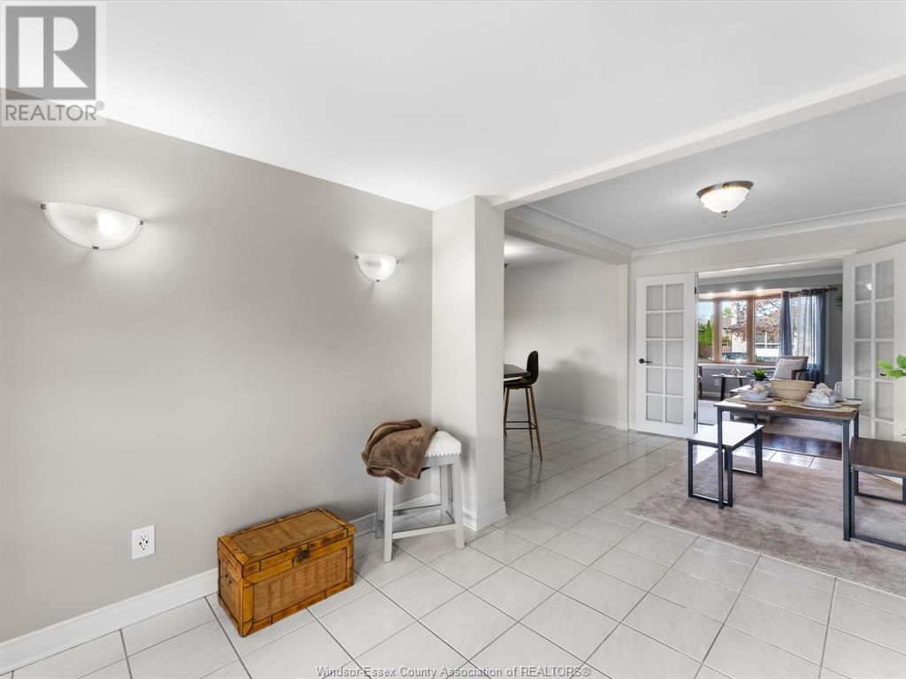 1745 RANDOLPH Image 15