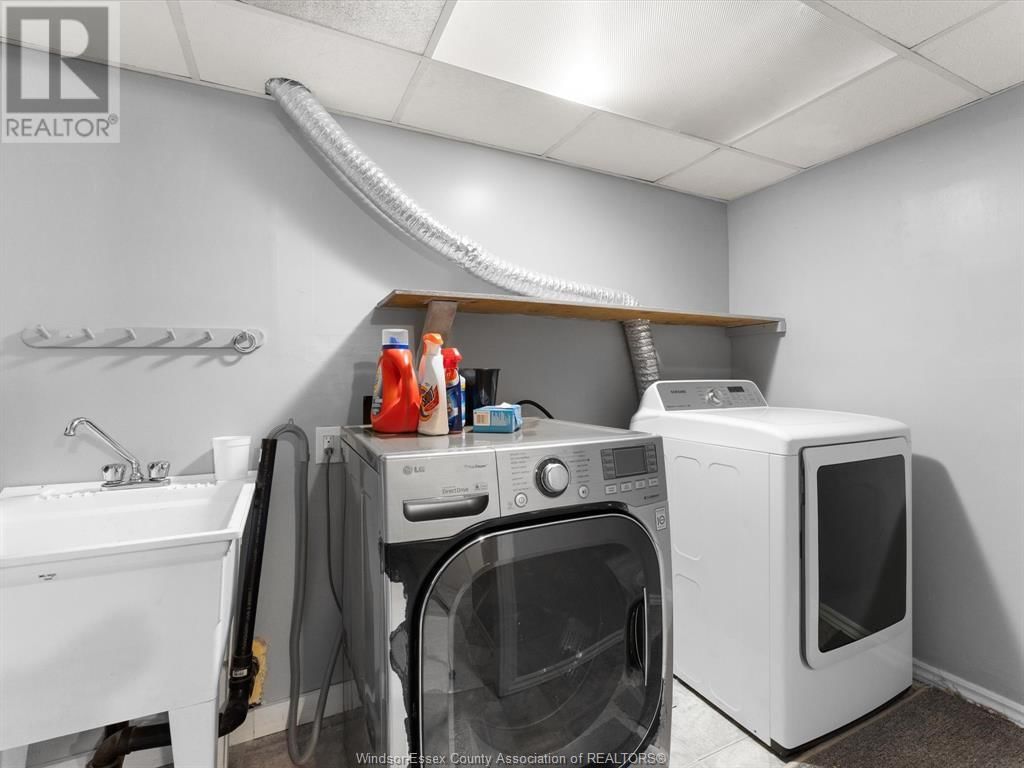 1745 RANDOLPH Image 30