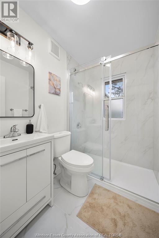 2485 DOMINION Image 13