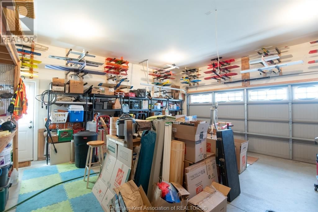 28 LEISURE LANE Image 29