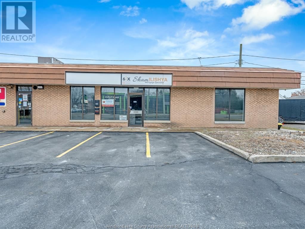 3540-3542 WALKER ROAD Image 12