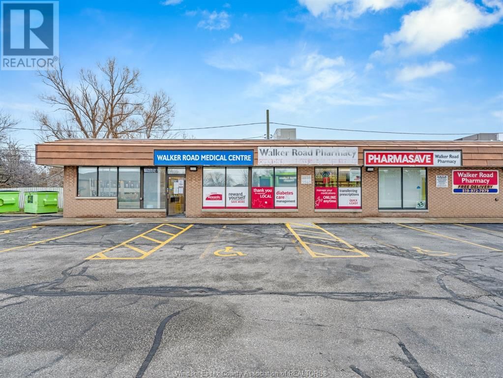 3540-3542 WALKER ROAD Image 14