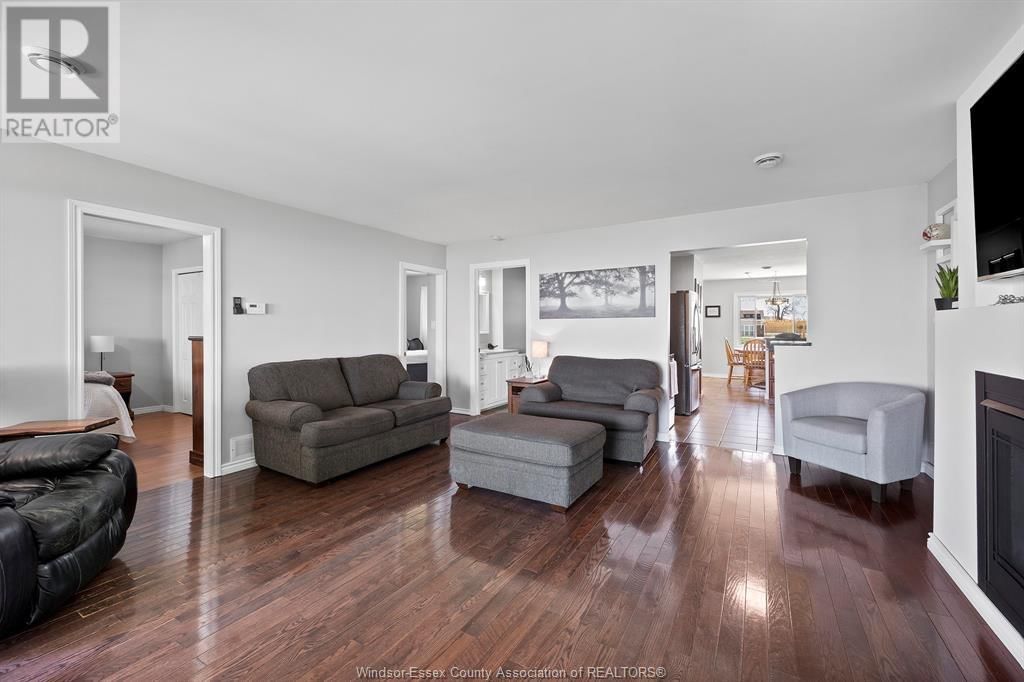 451 CHARRON BEACH ROAD Image 12