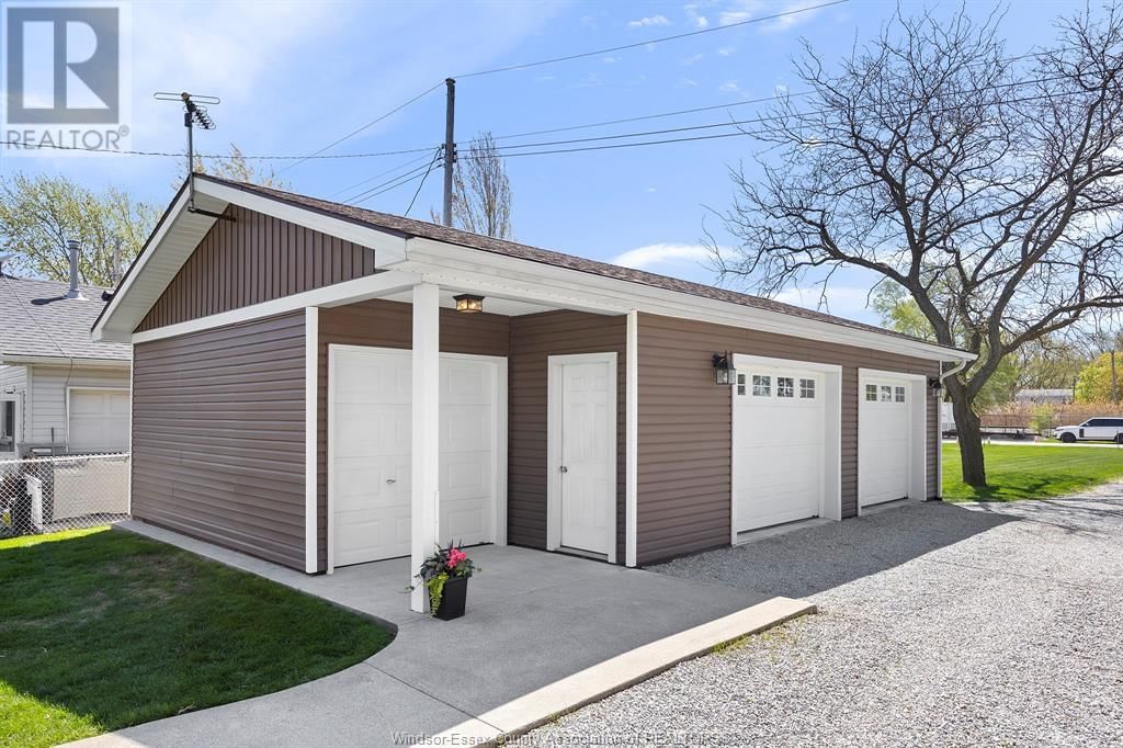 451 CHARRON BEACH ROAD Image 31