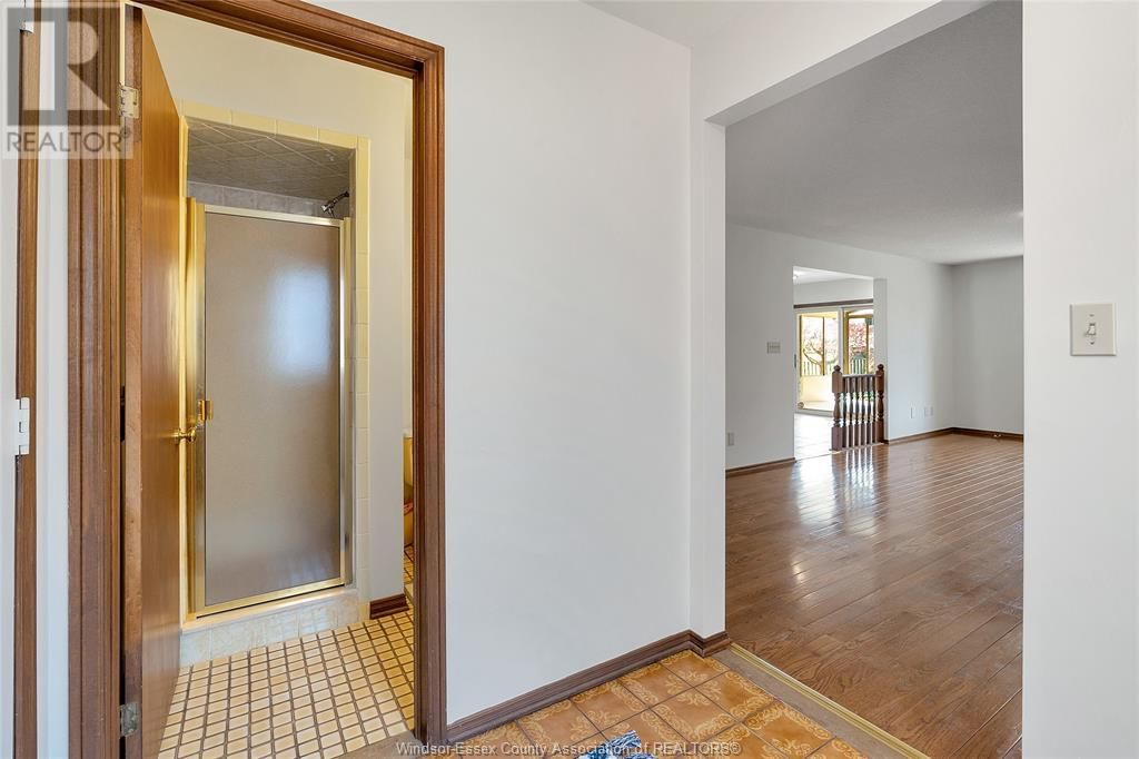 12151 ORCHARD DRIVE Image 19