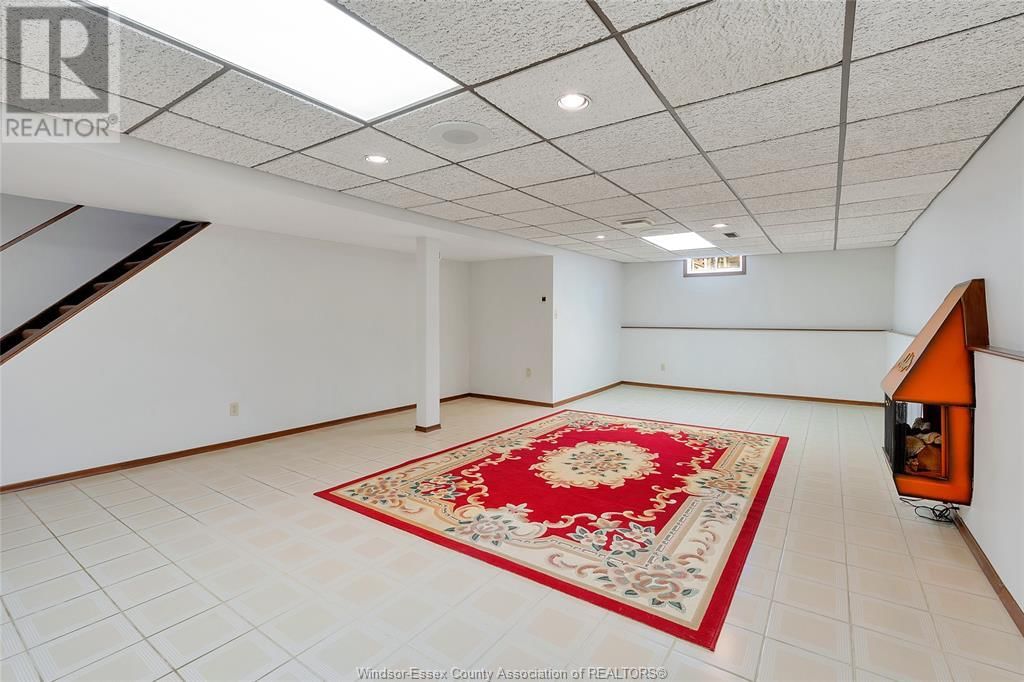 12151 ORCHARD DRIVE Image 33