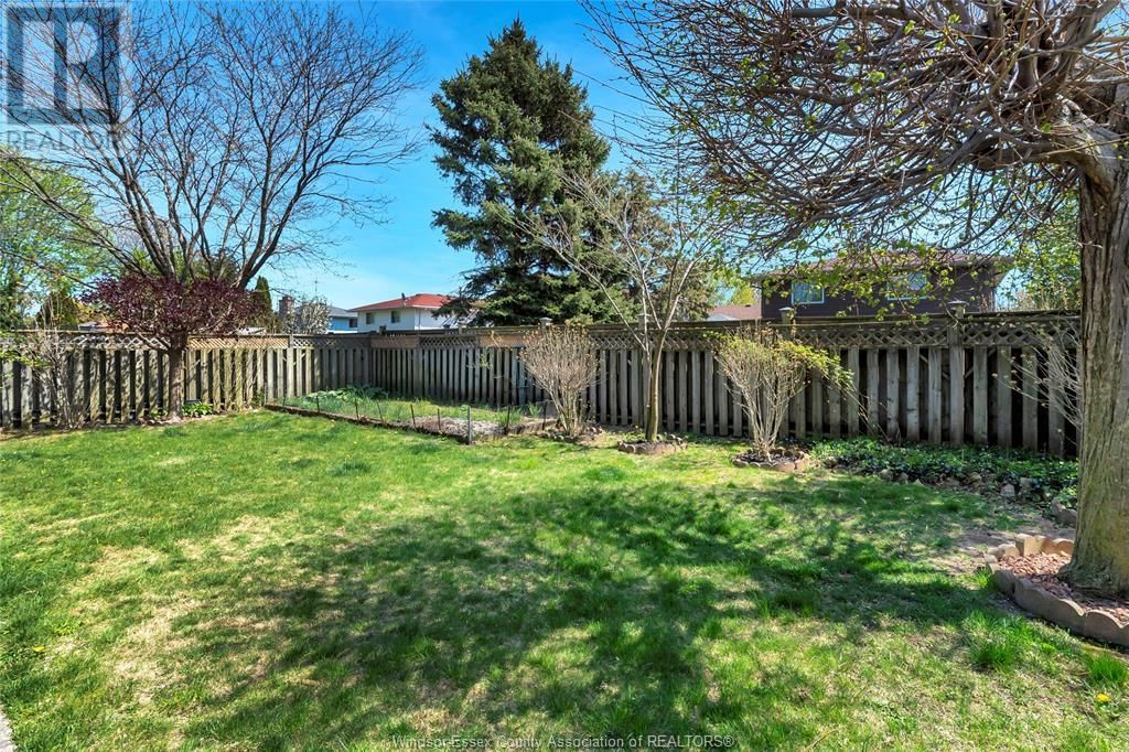 12151 ORCHARD DRIVE Image 37