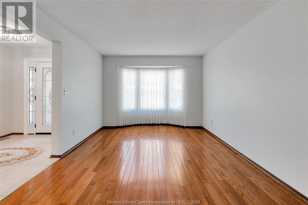 12151 ORCHARD DRIVE Image 4