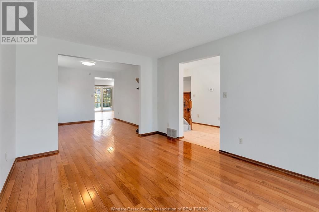 12151 ORCHARD DRIVE Image 5
