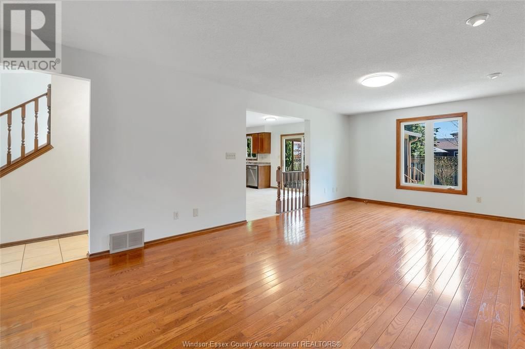 12151 ORCHARD DRIVE Image 8