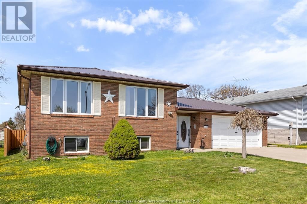 232 MAPLE STREET Image 1