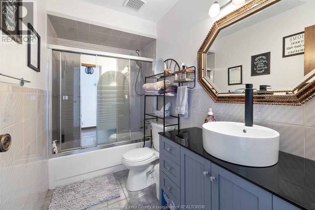 232 MAPLE STREET Image 13