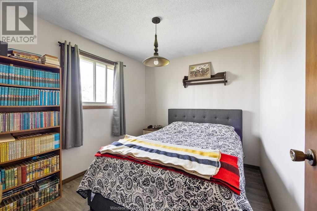 232 MAPLE STREET Image 19