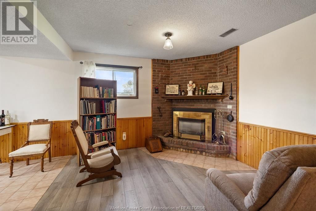 232 MAPLE STREET Image 24