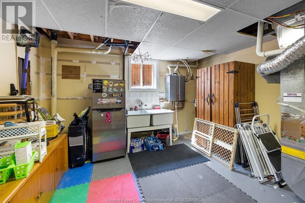232 MAPLE STREET Image 27