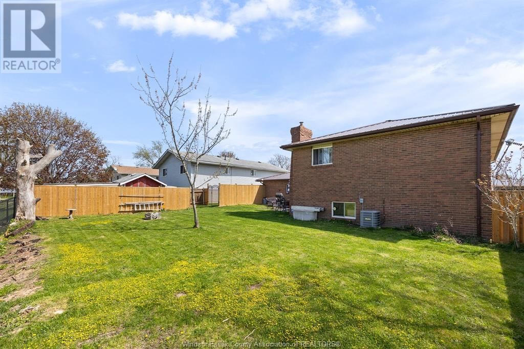 232 MAPLE STREET Image 30
