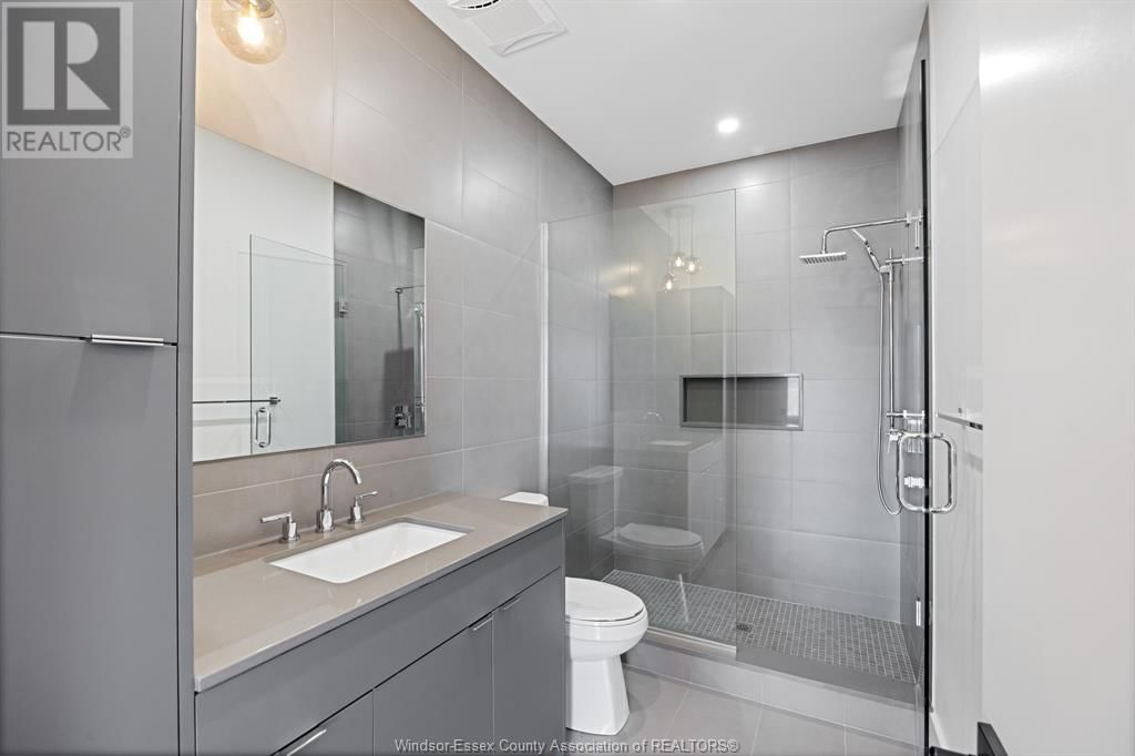 11 EAGLE STREET Image 11