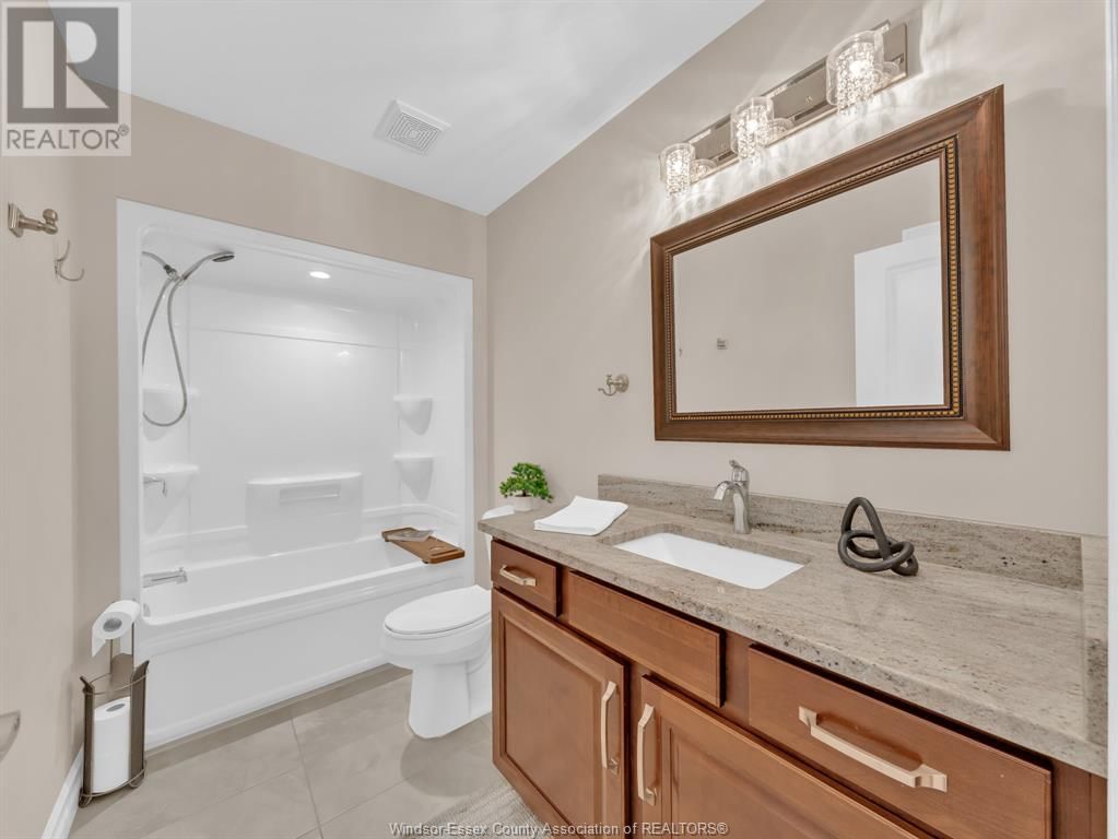 126 GOLFVIEW DRIVE Image 15