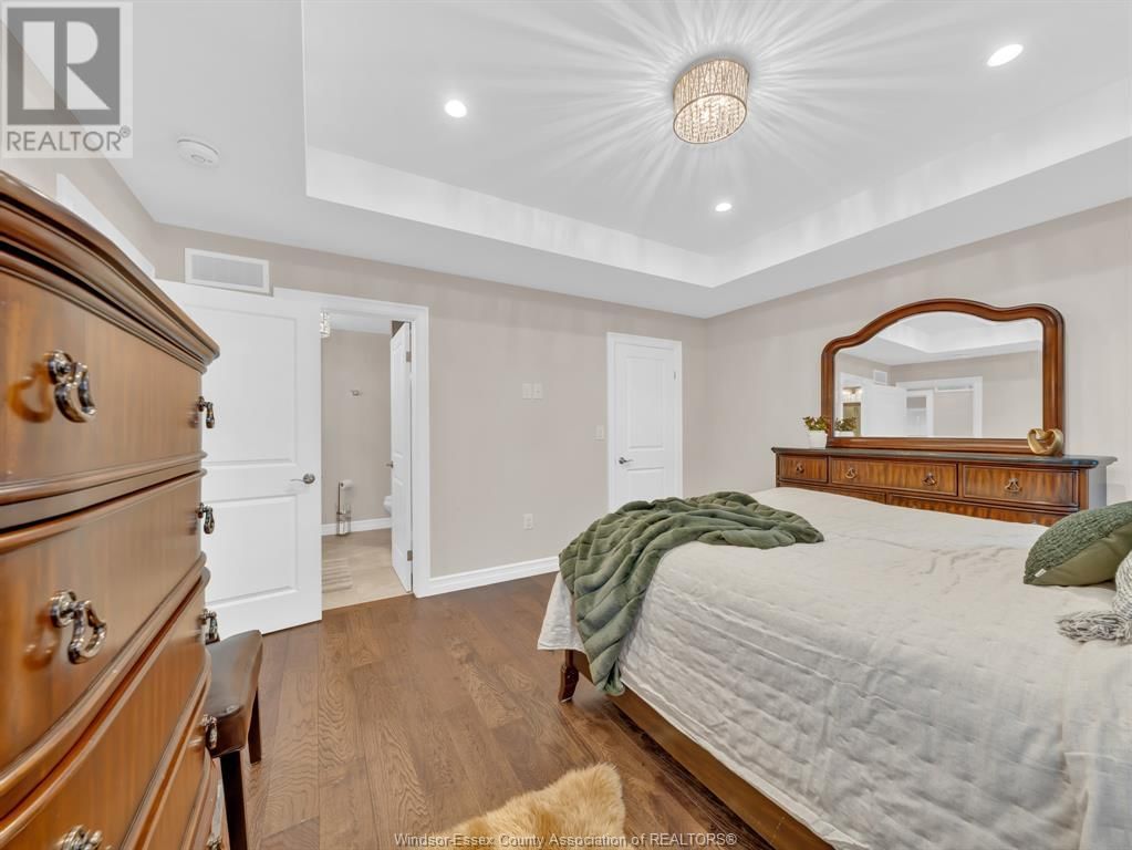 126 GOLFVIEW DRIVE Image 17