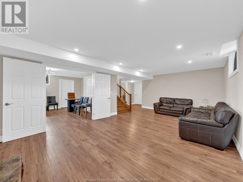 126 GOLFVIEW DRIVE Image 22