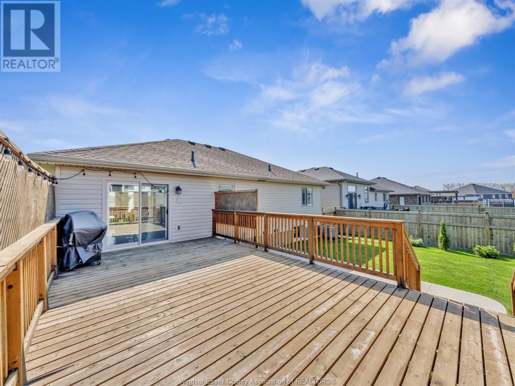 126 GOLFVIEW DRIVE Image 31