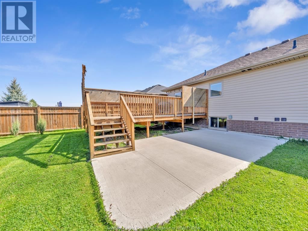 126 GOLFVIEW DRIVE Image 33