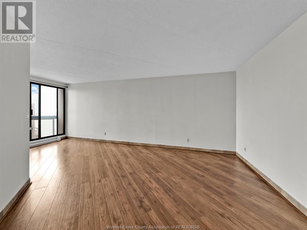 2104 - 150 PARK STREET WEST Image 3