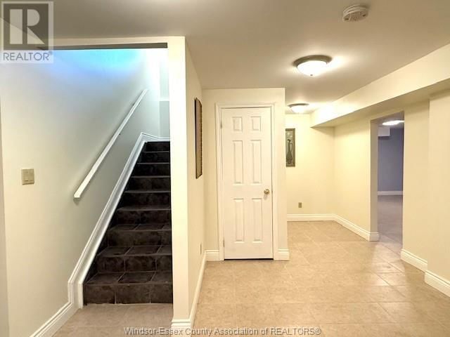 425 COUNTRY CLUB DRIVE Image 31