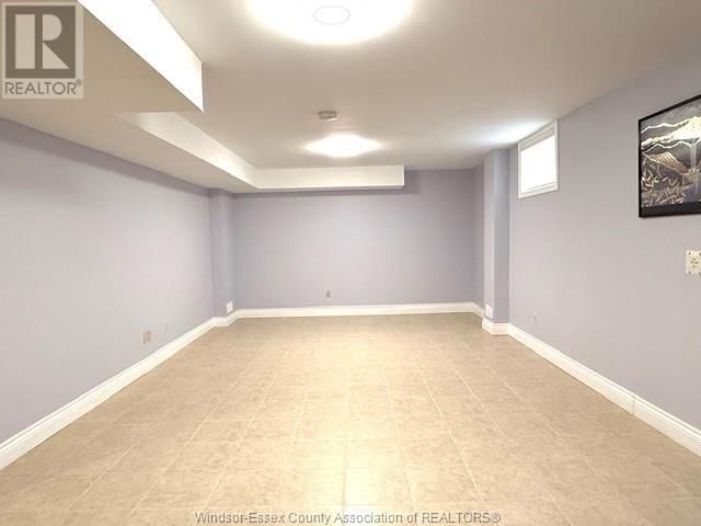 425 COUNTRY CLUB DRIVE Image 34