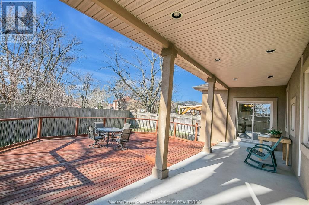 425 COUNTRY CLUB DRIVE Image 49