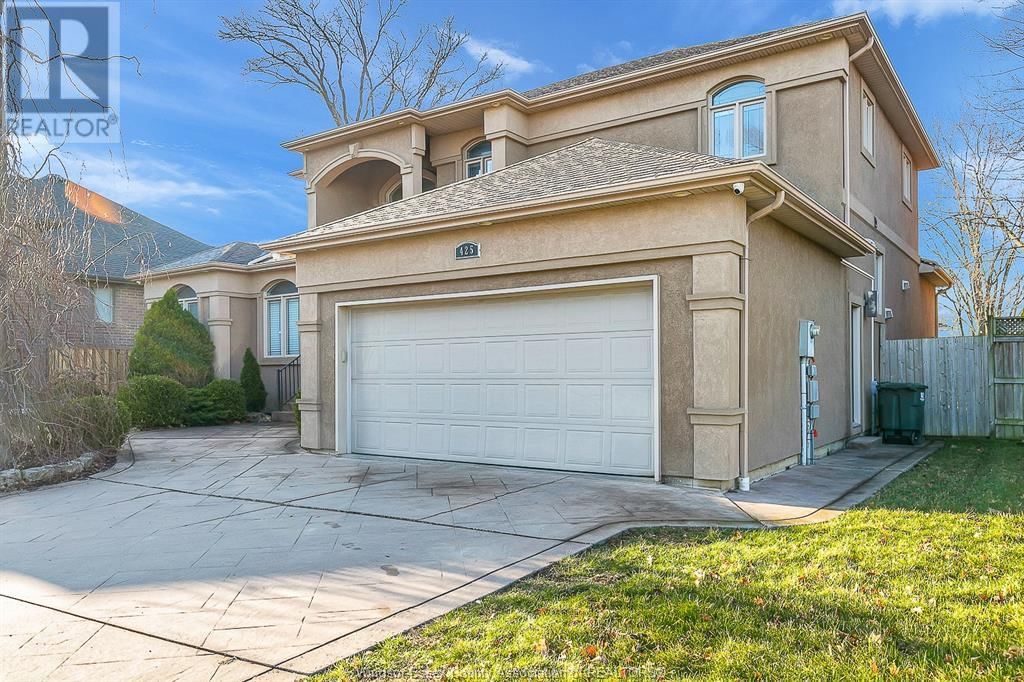 425 COUNTRY CLUB DRIVE Image 6