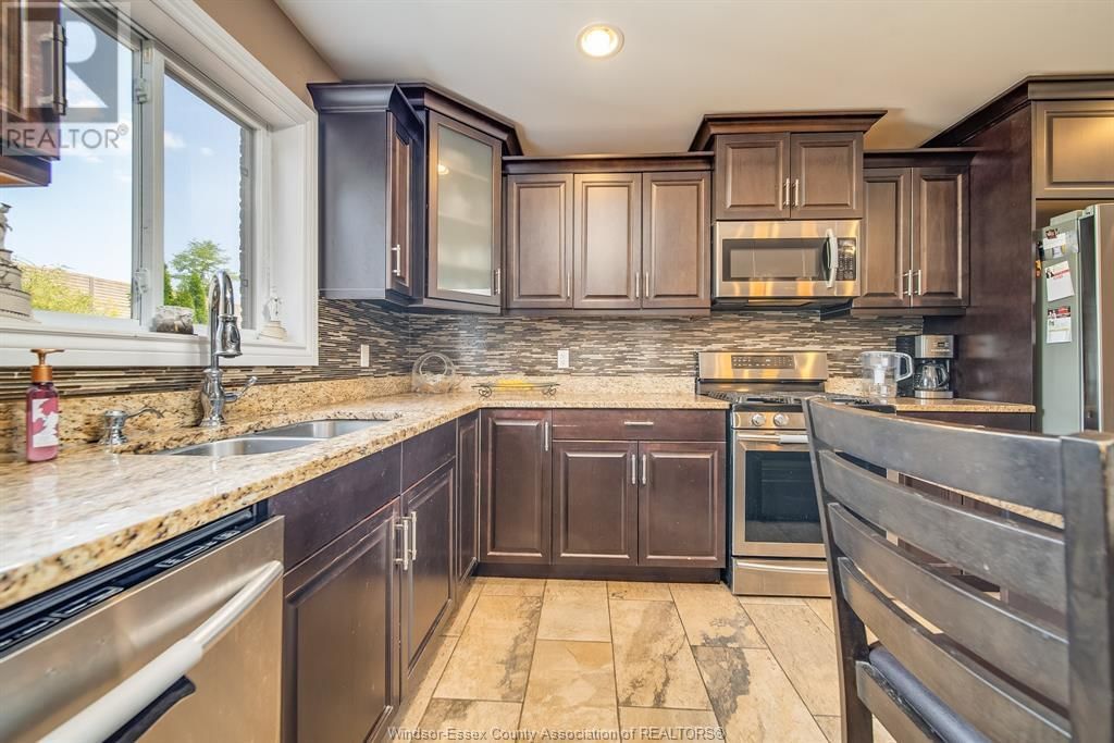 2264 DANDURAND BOULEVARD Image 10