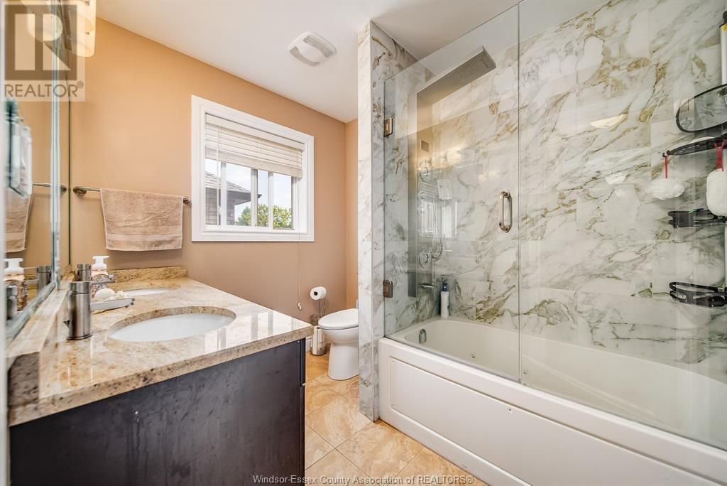 2264 DANDURAND BOULEVARD Image 16